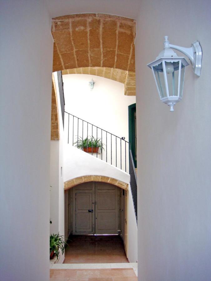 Beautiful Property In The Heart Of Gallipoli Exterior foto
